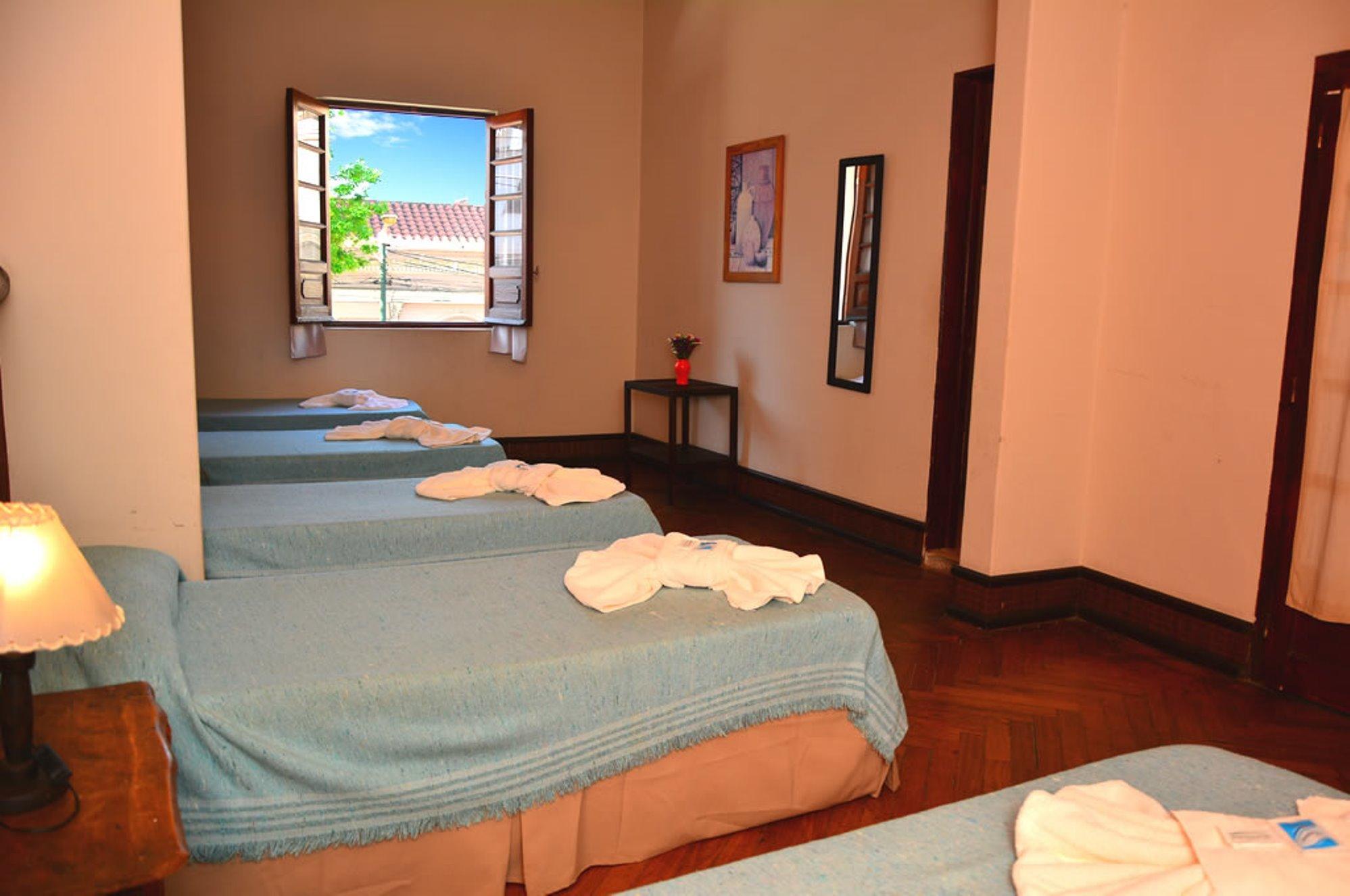 Hotel La Giralda Salta Bagian luar foto