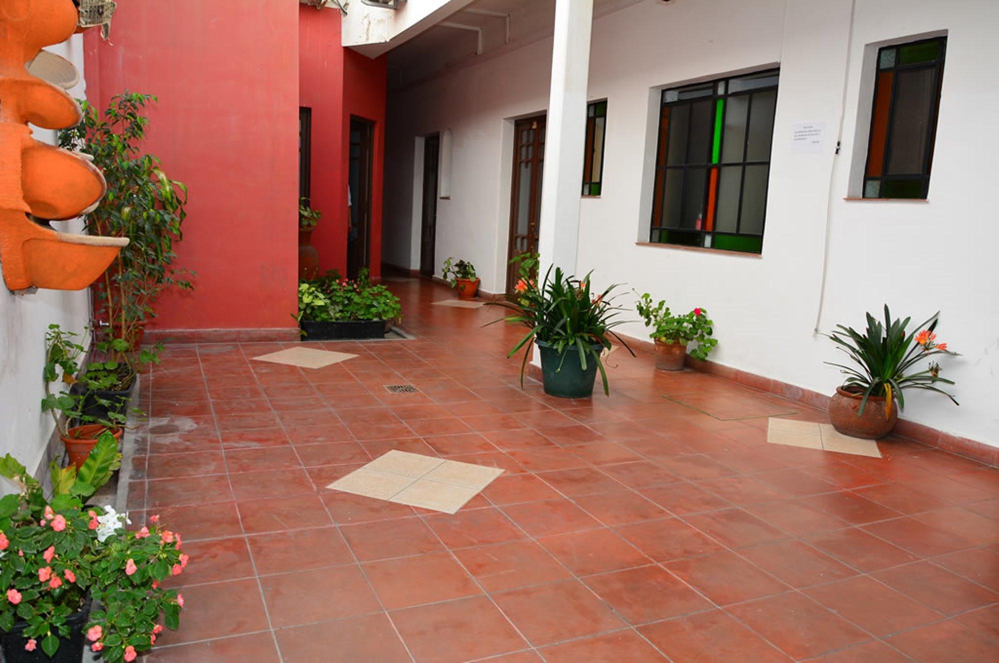 Hotel La Giralda Salta Bagian luar foto